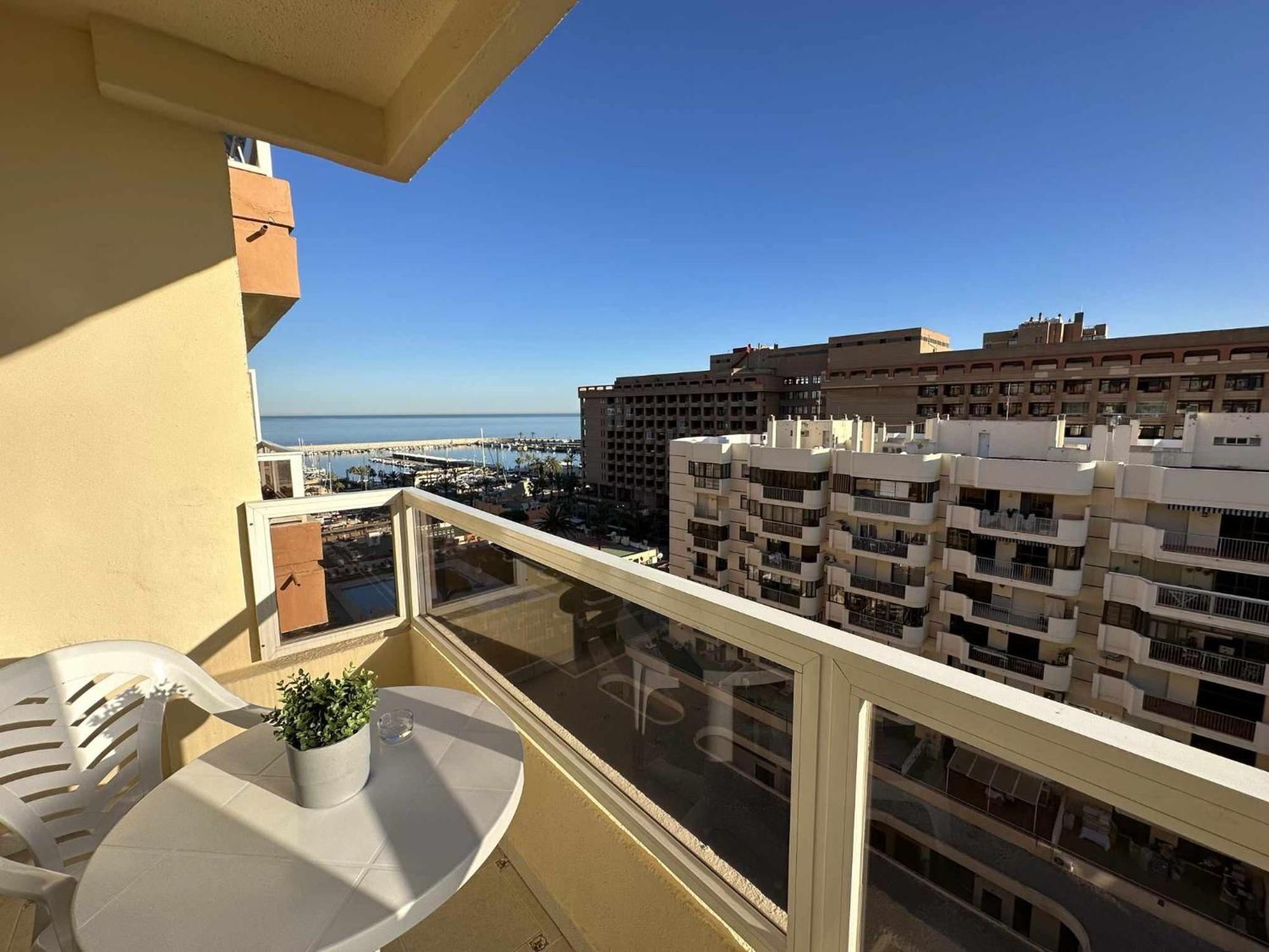 Estudio Pyr Privado Con Vistas Al Mar فوينخيرولا المظهر الخارجي الصورة