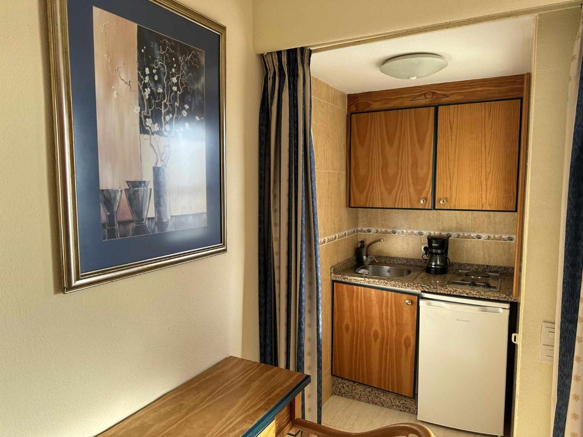 Estudio Pyr Privado Con Vistas Al Mar فوينخيرولا المظهر الخارجي الصورة