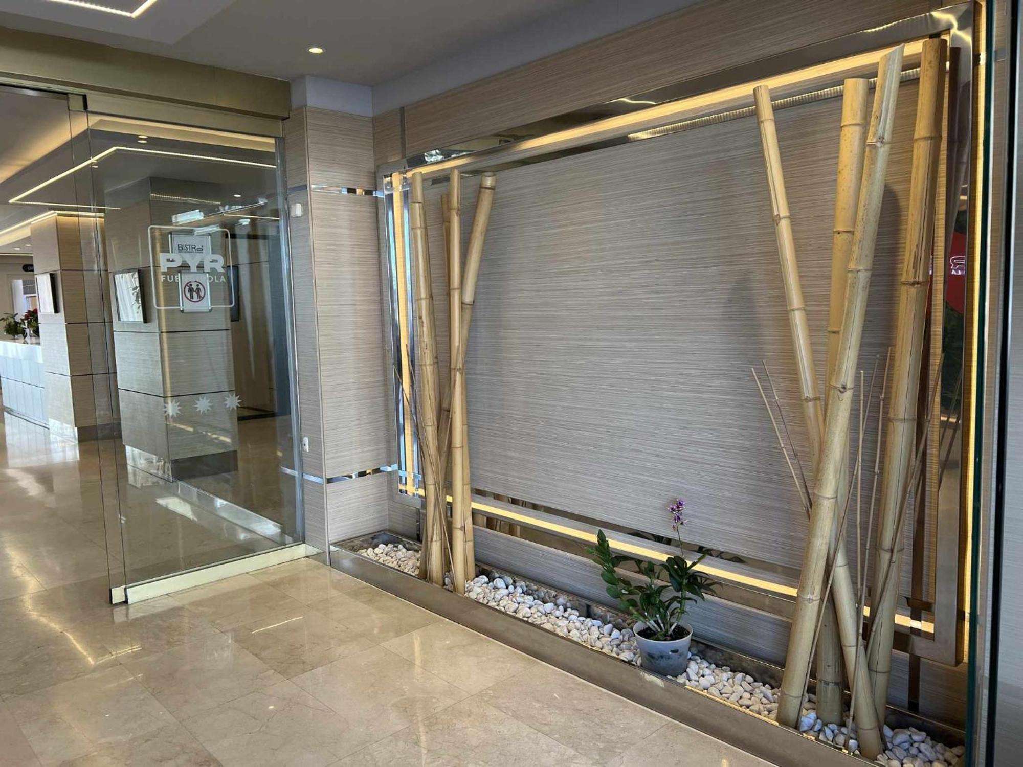 Estudio Pyr Privado Con Vistas Al Mar فوينخيرولا المظهر الخارجي الصورة